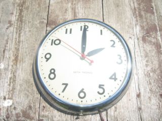 Vintage Seth Thomas Wall Clock Plastic 13 Inch School Clock Office Clock