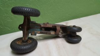 Arcade antique toy Allis Chalmers cast iron tractor has driver look old prewar 6