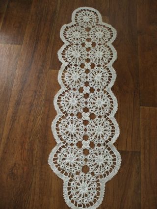 Vintage Irish Clones Hand Crochet Lace Table Runner 34.  5 " X 9.  5 "