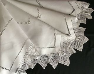 Gorgeous Large Antique Irish Linen Tablecloth Drawn Thread Work/deep Lace Trim