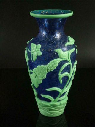 Fine Old Chinese Peking Glass Made Bottle Vase Pot Statue bird,  lotus,  ducks 2