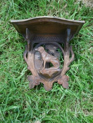 BLACK FOREST OAK CARVED SHELF WITH DOG IN SITTING POSE & KENNEL C.  1870 5