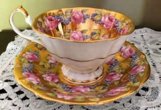 GOLD Vintage QUEEN ANNE Tea Cup Saucer CABBAGE ROSE Bone China Heavy Gold 2