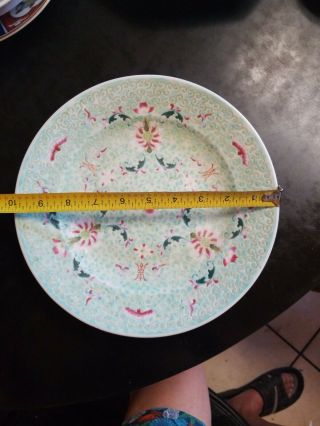 Large 18th / 19thC Antique CHINESE PORCELAIN FAMILLE ROSE PLATE 2