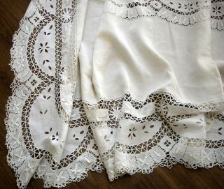 Antique Victorian White Linen Bedspread Bed Cover Whitework Embroidery