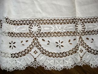 Antique Victorian White Linen Bedspread Bed Cover Whitework Embroidery 4