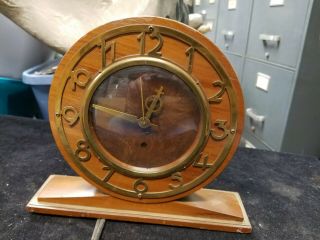 Vintage Seth Thomas Round Wooden Mantel Clock W/ Gold Numbers & Accents