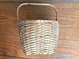Small Early Antique Splint Oak Gathering Basket with Carved Handle 8