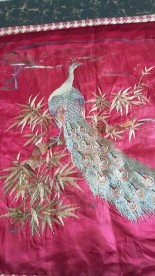 Antique Chinese Qing Dynasty Hand Embroidered On Silk Size 23 