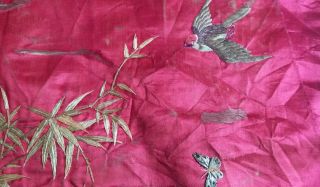 Antique Chinese Qing Dynasty Hand Embroidered On Silk Size 23 