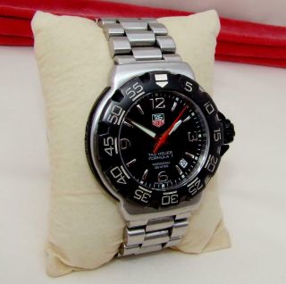 TAG Heuer Professional Formula 1 WAC1110 - 0 Quartz Men ' s Watch Black Dial SWISS 3