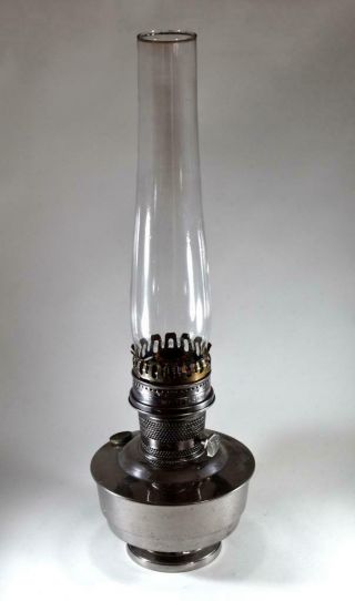 Vintage No 23 Aladdin Oil Lamp & Chimney