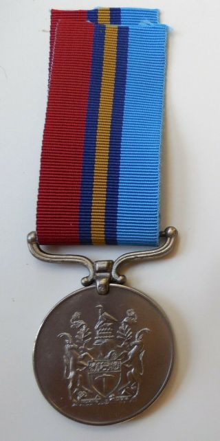 Rhodesian General Service Medal Named to 28315 CST G.  C.  Taderera VG 3