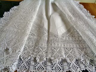A Antique Linen Tablecloth With Incredible Heavily Worked Hand Crochet