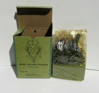 Ww2 Us Army Air Force Military Usaaf A - 14 Oxygen Mask Old Stock