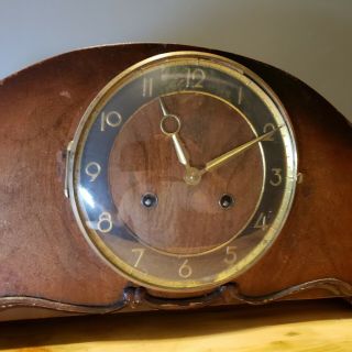 VINTAGE GERMAN WOODEN MANTLE CLOCK AMH JUBA MOVEMENT - CHIMES & GREAT 2