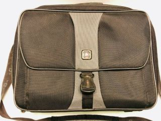 Swiss Gear By Wenger Black Silver 17 " X 14 " Multi Pocketed Laptop Messenger Bag