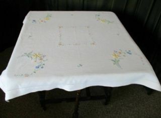 VINTAGE TABLECLOTH HAND EMBROIDERED SMALL FLOWERS - LINEN 2