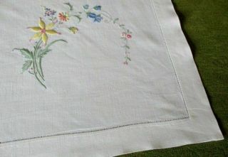 VINTAGE TABLECLOTH HAND EMBROIDERED SMALL FLOWERS - LINEN 6