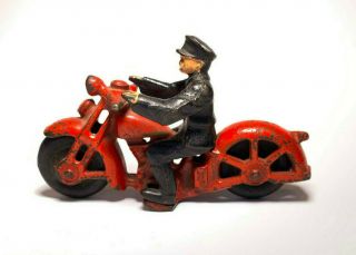 Vintage Hubley Cast Iron Red Toy Patrol Motorcycle W/ Driver 4.  25 " Made In Usa