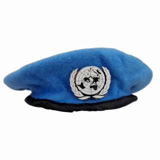Chinese United Nations Peacekeeping Beret Un Cap Hat Badge Size Xl - 0389