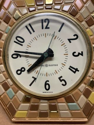 Vintage General Electric GE Model 2118 A Faux Ceramic Hexagonal Wall Clock 3