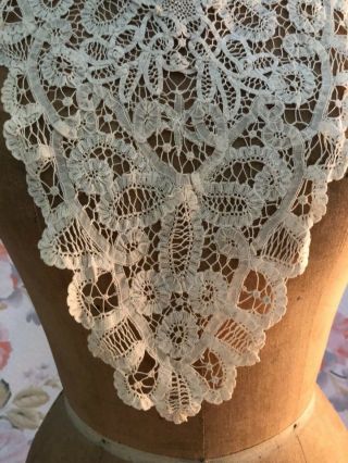 ANTIQUE VICTORIAN LACE COLLAR HAND MADE LARGE 3