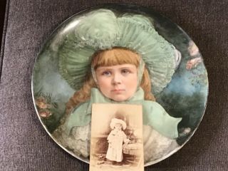 1882 Wedgwood China Hand Painted Portrait Charger - Rochester Ny & Model Photo