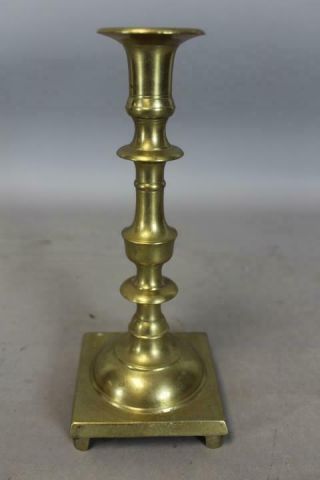 GREAT 18TH C BRASS CANDLESTICKS WITH PEG FEET CONTINENTAL C1760 - 1820 3