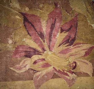 59.  5 cm LARGE SCALE TIMEWORN 19th CENTURY FRENCH AUBUSSON TAPESTRY FRAGMENT 3