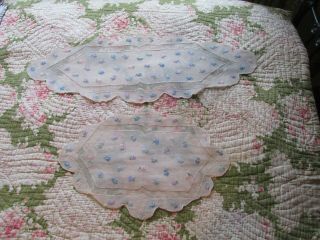 Vintage Hand Embroidered Net Lace Table Runner & Centre Piece - PRETTY FLORAL ' S 4