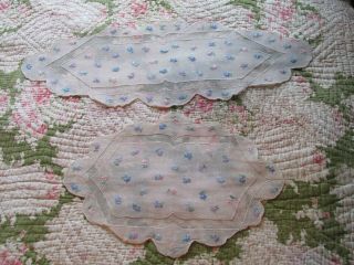 Vintage Hand Embroidered Net Lace Table Runner & Centre Piece - PRETTY FLORAL ' S 7