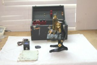 Vintage Ernst Leitz Wetzlar Brass Microscope W/case And Orter Light