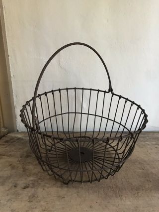 Early Antique Big Metal Wire Egg Gathering Farm Footed Basket Worn Patina Aafa