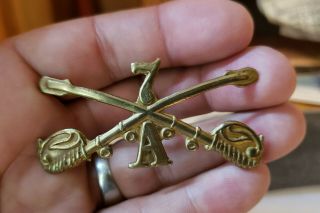 Rare Old Indian War Era Custer 7th Cavalry Cross Sabre Hat Insignia