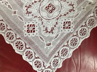 Very Pretty Vintage White Cotton Lace Tablecloth 2