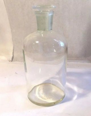 Vtg Pyrex 7 " Apothecary Bottle Jar Laboratory Glassware W Stopper Drug Store