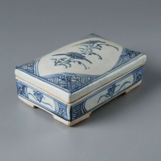 Eb125 Japanese Antique Imari Ware Floral Pattern Blue And White Porcelain Box