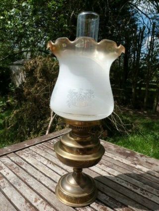 Lovely Vintage Brass & Glass Oil Lamp.