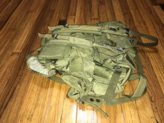 Vintage Us Military Green Field Pack,  Combat,  Nylon.  12” X 6” X 17”