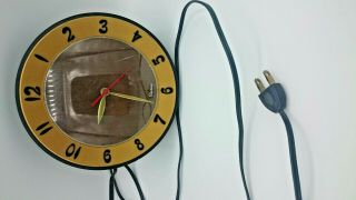 Vintage Electric Wall Clock By Robert Shaw