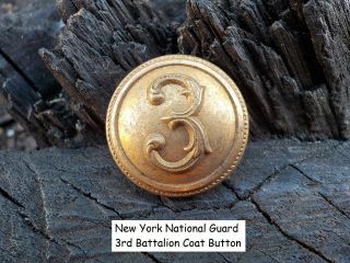 Old Vintage Antique York War National Guard 3rd Battalion Coat Button