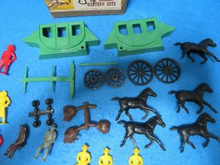 Vintage 1950 ' s REL or Plastic Art Toy Corp Kit Carson stagecoach playset MIB 3