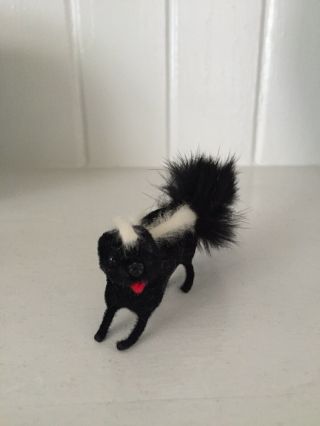 Vintage Kunstlerschutz Wagner Flocked Skunk - Rare 2