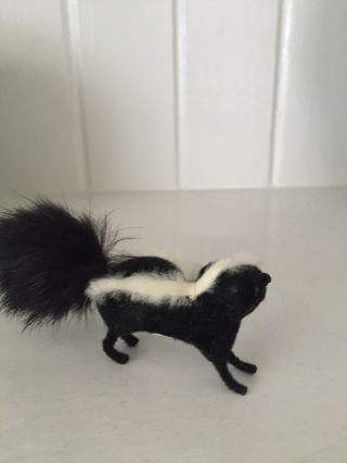 Vintage Kunstlerschutz Wagner Flocked Skunk - Rare 3