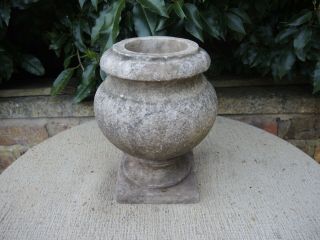 Small Antique Marble Stone Garden Urn 25 cm high (452) 4