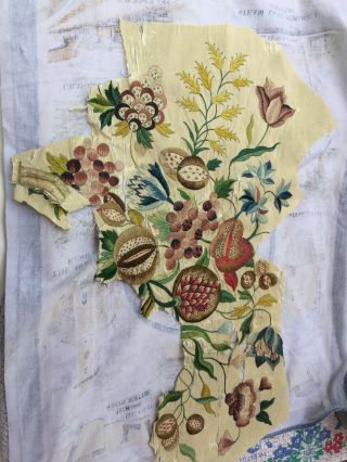 Early 19 Th Century Embroidery In Silk.