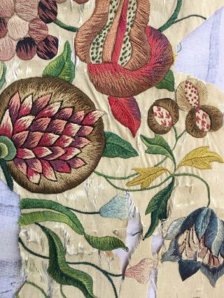 Early 19 Th Century Embroidery In Silk. 5