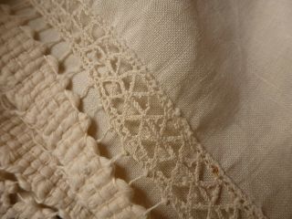 ANTIQUE FRENCH FINE LINEN CURTAIN WITH HAND WORKED FILET LACE BASE 5