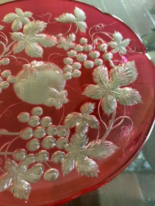 ANTIQUE DURAND CRANBERRY CUT TO CLEAR GRAPE PATTERN DISPLAY PLATE 2